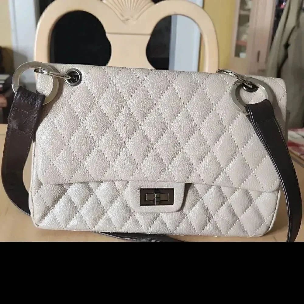 Forever 21 taupe quilted shoulder bag